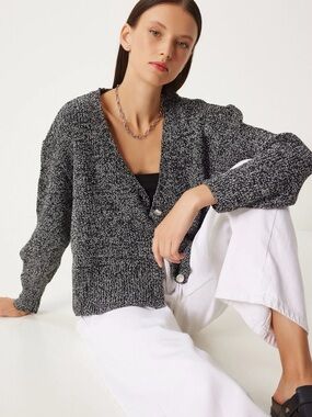 Black Marled V-Neck Button Cardigan Sweater IMPERIAL